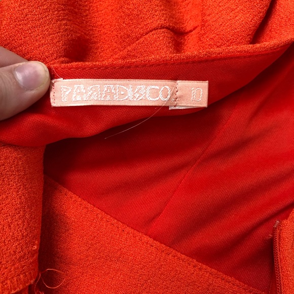 An orange romper - Picture 3 of 4